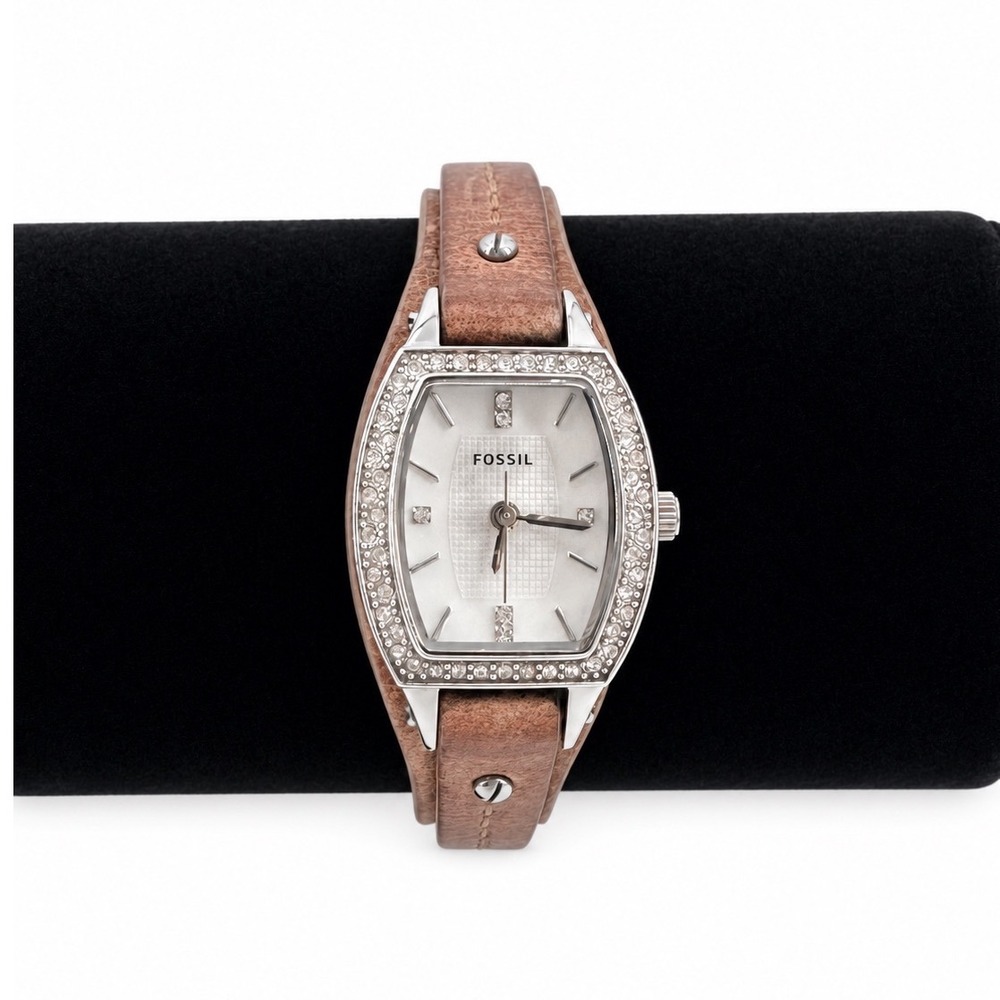 Vintage Fossil Watch Women Tan Leather Cuff Crystal Bezel Silver Tone Working